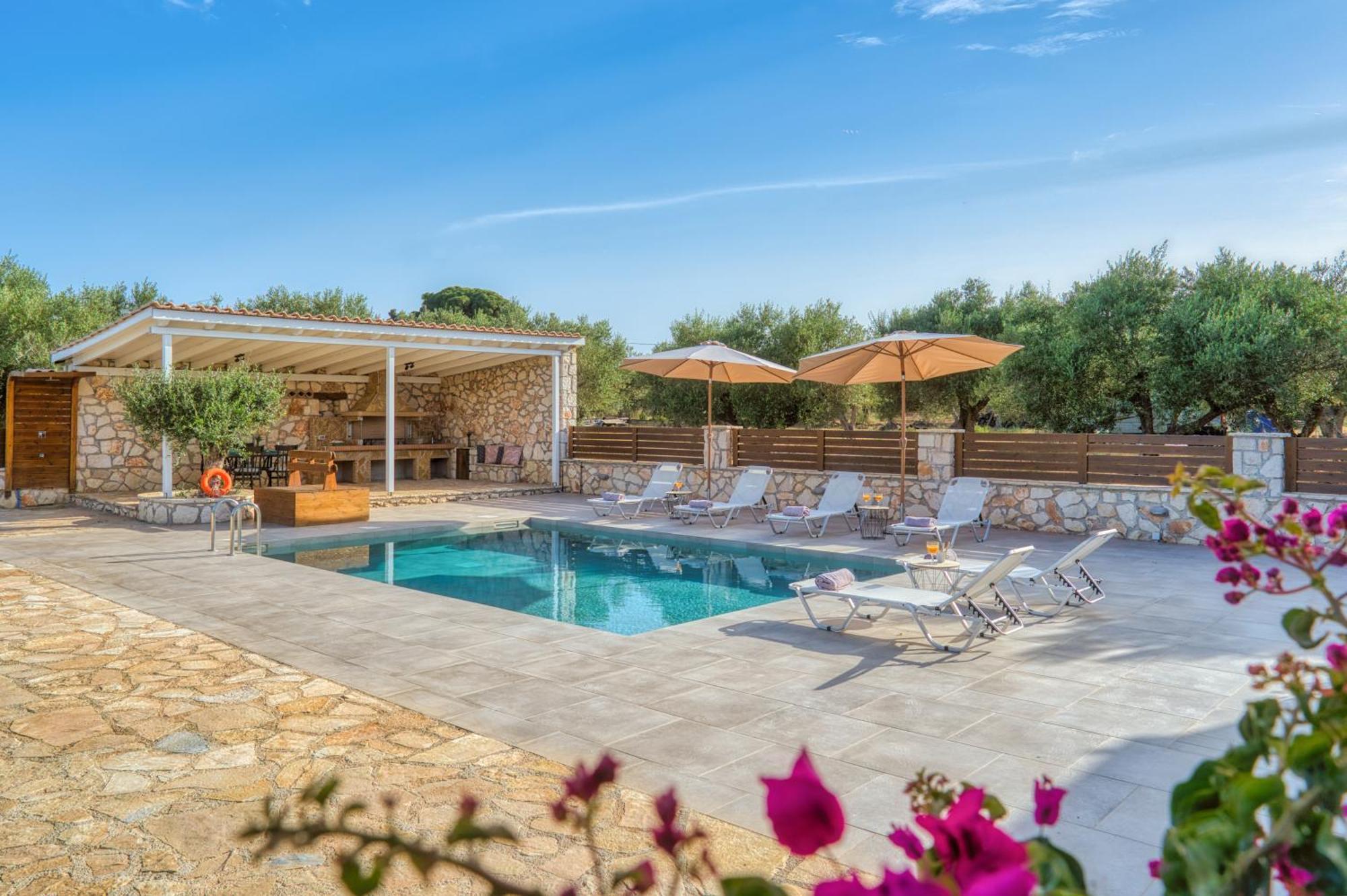 Astarte Villas - Astra Private Villas With Pool Vasilikí Kültér fotó